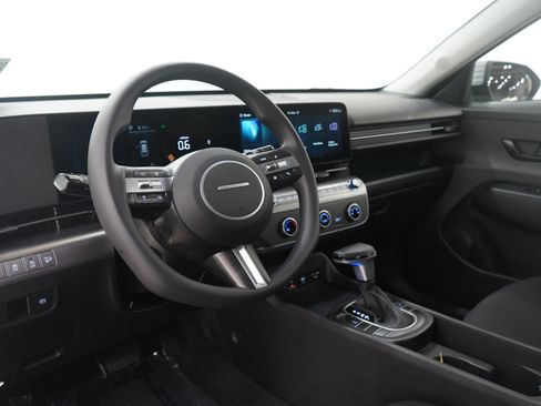 Certified 2026 Hyundai Kona SE image 22