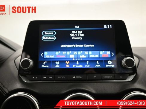 Used 2021 Nissan Sentra SV FWD image 13