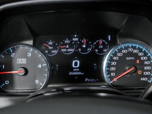Used 2018 GMC Sierra 2500 Denali w/ Duramax Plus Package AWD/4WD image 22