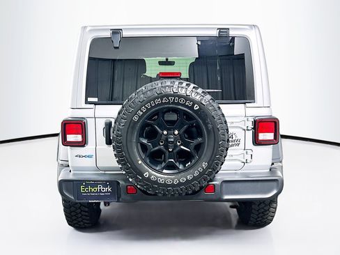 Used 2023 Jeep Wrangler Unlimited w/ 8.4" Radio Group AWD/4WD image 7