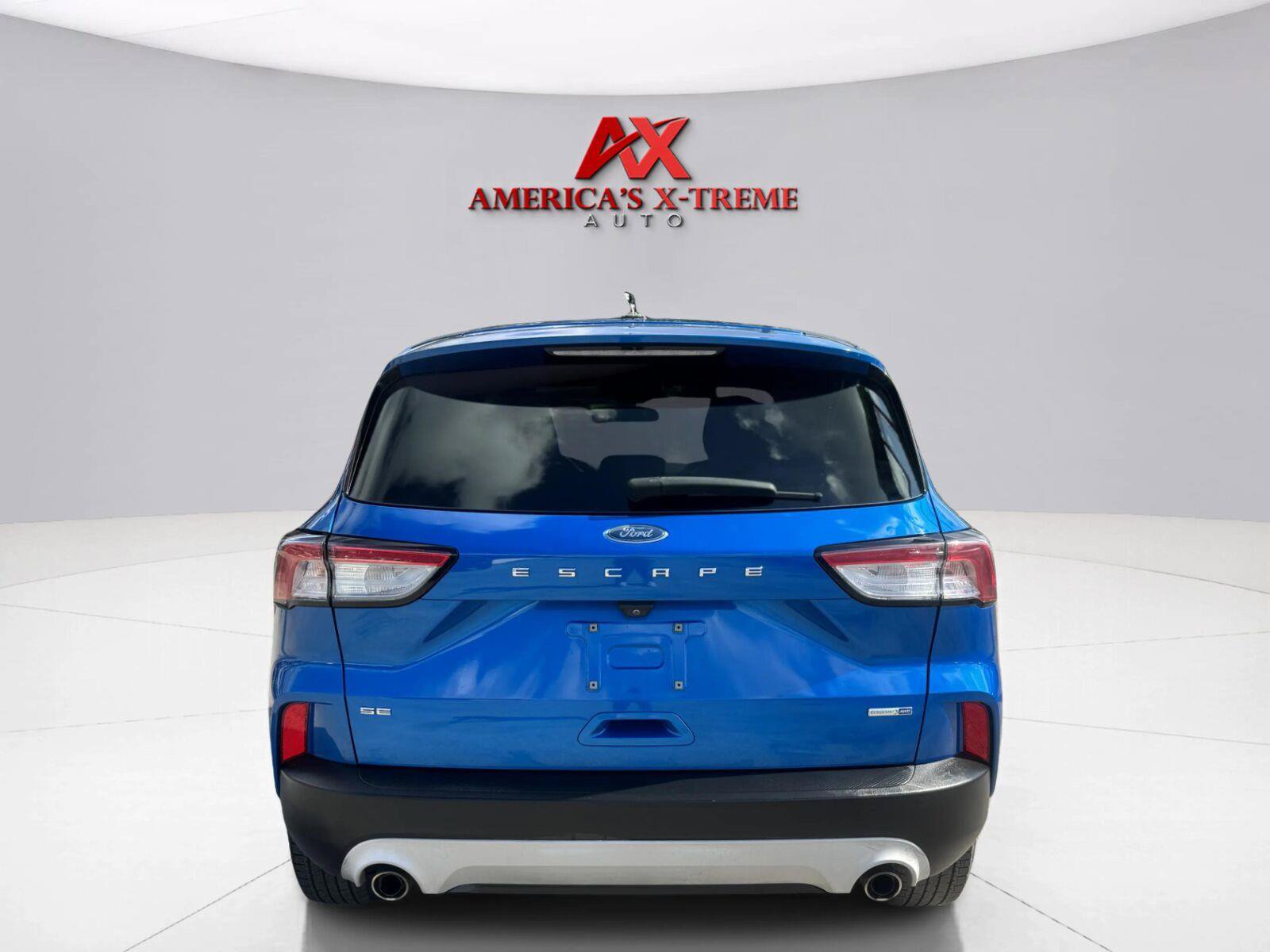 Used 2022 Ford Escape SE w/ Convenience Package FWD image 5
