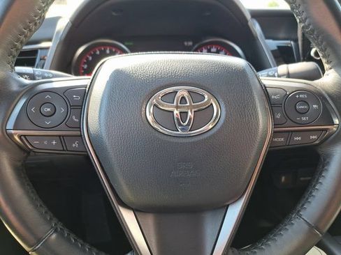 Used 2023 Toyota Camry XSE FWD image 15
