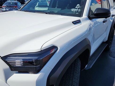 New 2026 Toyota 4Runner 4WD image 9