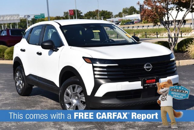 Used 2025 Nissan Kicks S FWD image 2