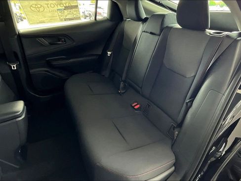 Used 2026 Toyota Prius Plug-In Hybrid image 10