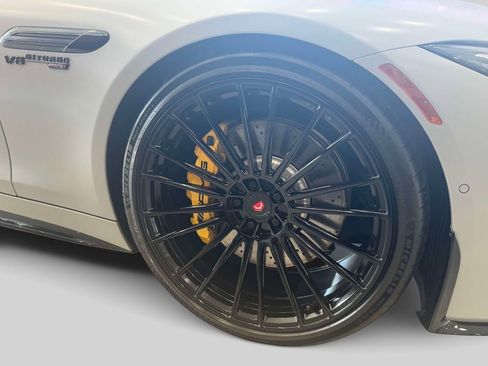 Used 2022 Mercedes-Benz SL 63 AMG 4MATIC image 8