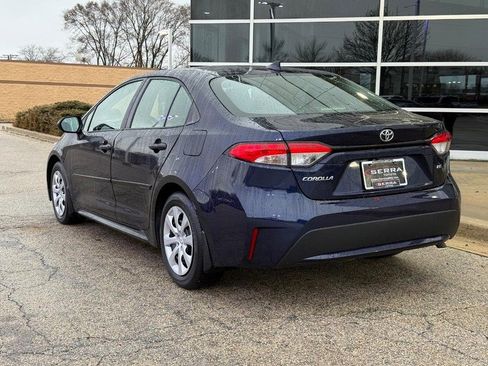 Used 2022 Toyota Corolla LE image 5