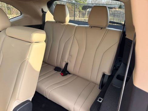 Used 2023 Acura MDX FWD w/ Technology Package image 26