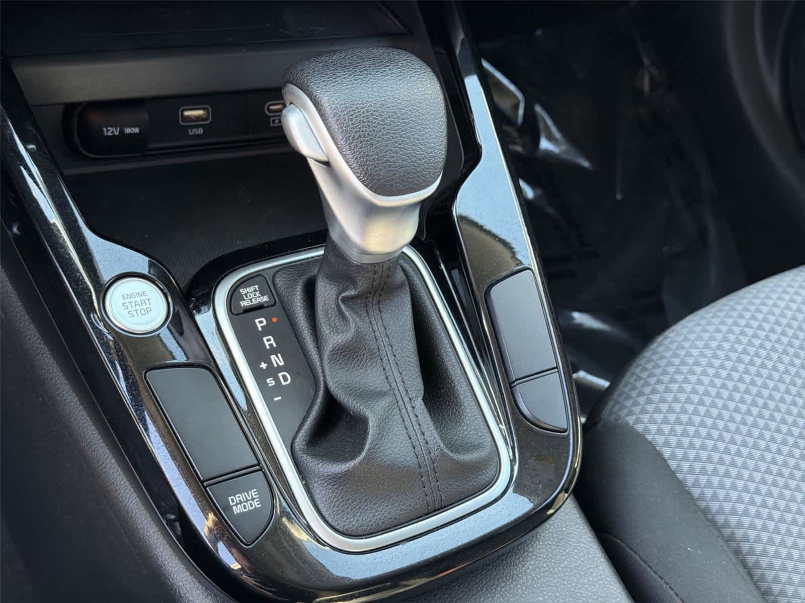 Used 2023 Kia Soul S FWD image 19