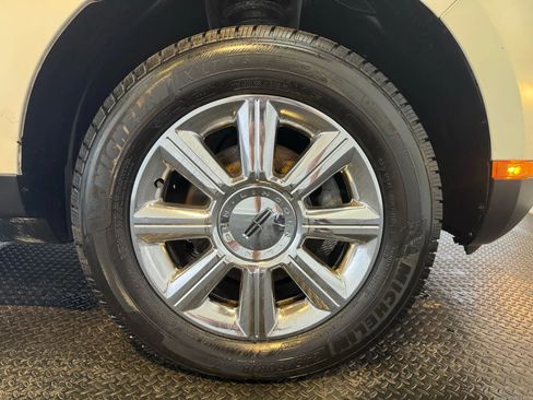 Used 2007 Lincoln MKX AWD image 34