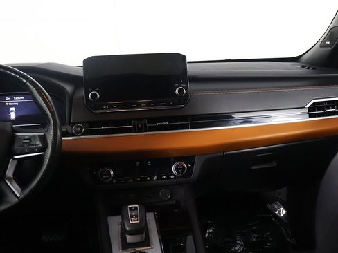 Used 2022 Mitsubishi Outlander SEL image 39