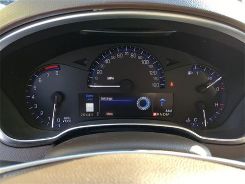 Used 2015 Cadillac SRX Luxury w/ Driver Awareness Package image 34