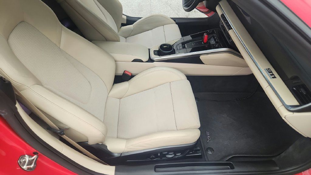 Used 2022 Porsche 911 Carrera S RWD image 40