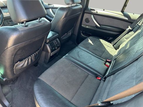 Used 2003 BMW X5 4.6is image 25