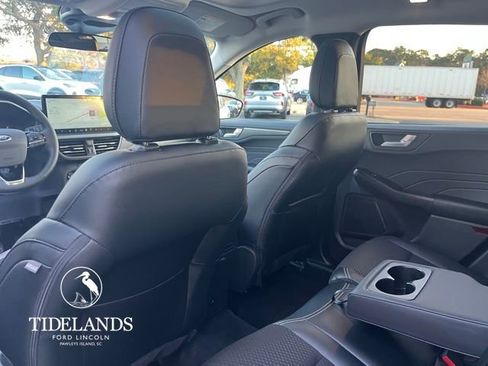 New 2025 Ford Escape SE w/ Class II Trailer Tow Package image 37