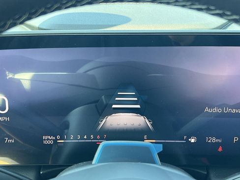 New 2026 Buick Enclave Avenir w/ Super Cruise Package FWD image 15