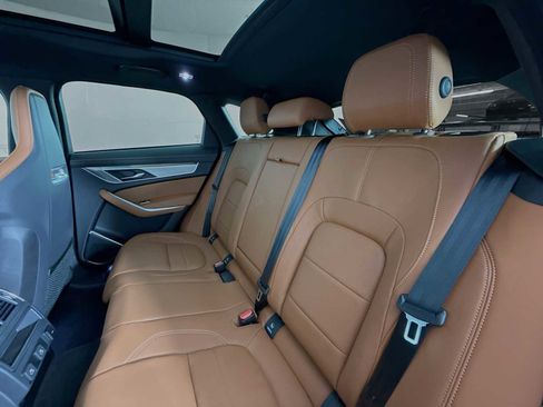 New 2026 Jaguar F-PACE R-Dynamic S image 23