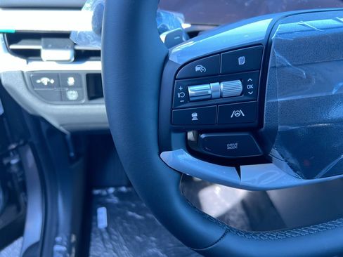 New 2026 Kia Sportage LX FWD image 18