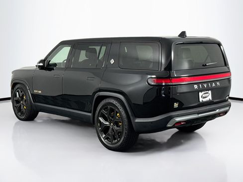 Used 2023 Rivian R1S Adventure AWD/4WD image 9