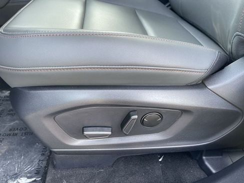 New 2026 Ford Explorer Active w/ Active Comfort Package AWD/4WD image 14