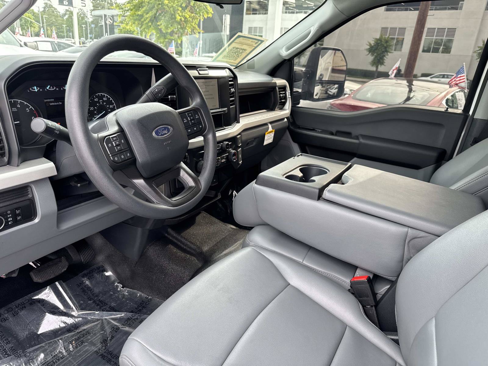Used 2025 Ford F250 XL AWD/4WD image 13
