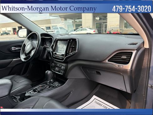 Used 2020 Jeep Cherokee Limited w/ Trailer Tow Group AWD/4WD image 40