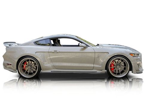 Used 2020 Ford Mustang Shelby GT500 w/ Technology Package image 2