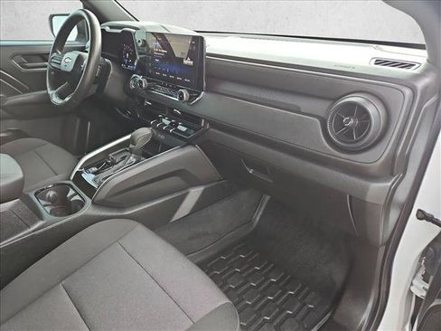 Used 2024 Chevrolet Colorado W/T w/ WT Convenience Package RWD image 21