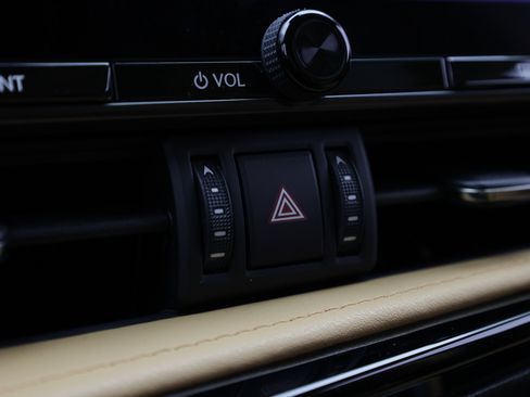 Used 2024 Lexus NX 250 FWD w/ Towing Package (2000 Lbs) image 24