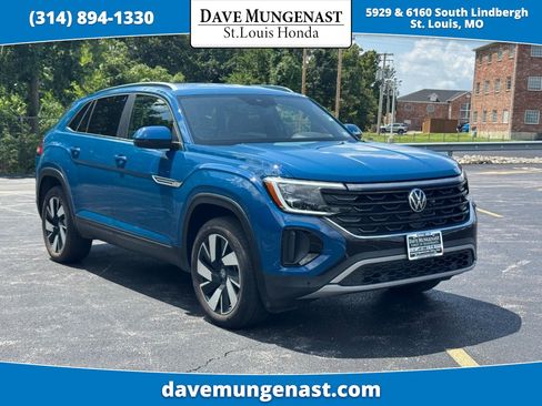 Used 2026 Volkswagen Atlas Cross Sport SE AWD/4WD image 1