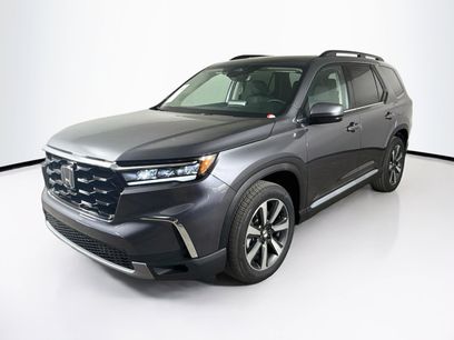 Certified 2025 Honda Pilot Touring