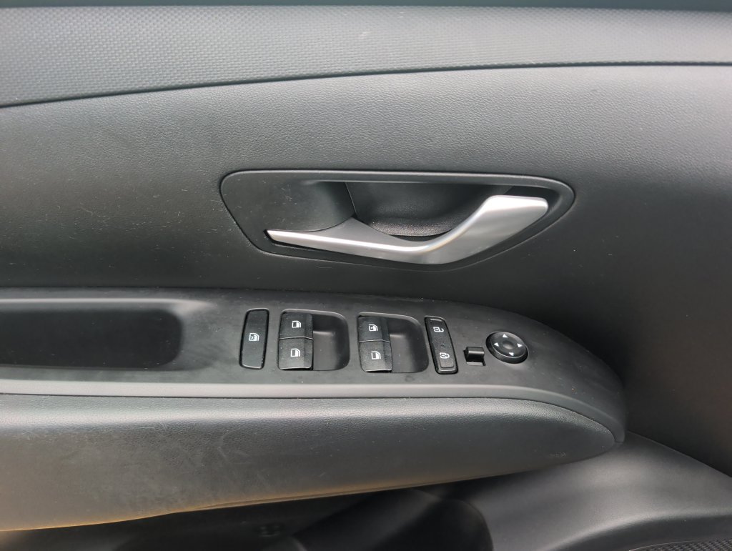 Used 2024 Hyundai Tucson SE FWD image 10