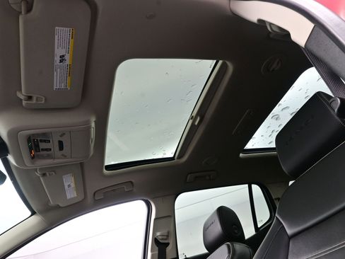 Used 2023 GMC Acadia Denali w/ Denali Ultimate Package image 19