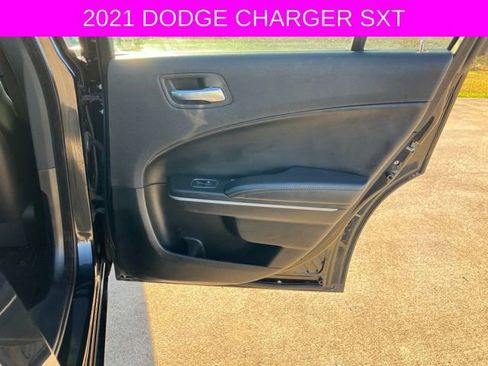 Used 2021 Dodge Charger SXT w/ Leather Interior Group image 14