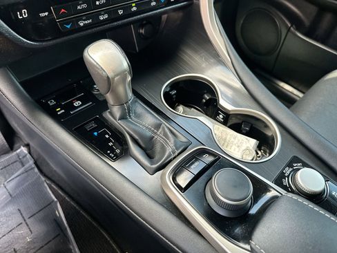 Used 2019 Lexus RX 350 FWD w/ Accessory Package image 18