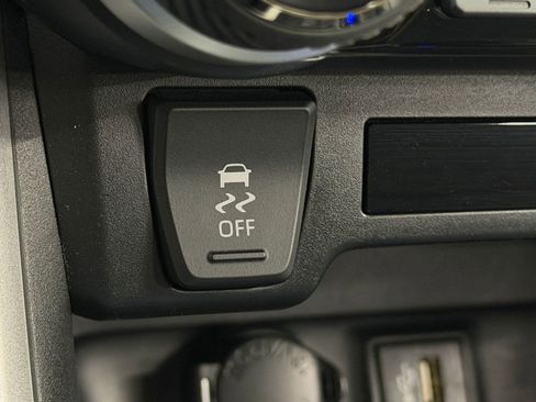 Used 2023 Toyota RAV4 XLE AWD/4WD image 26