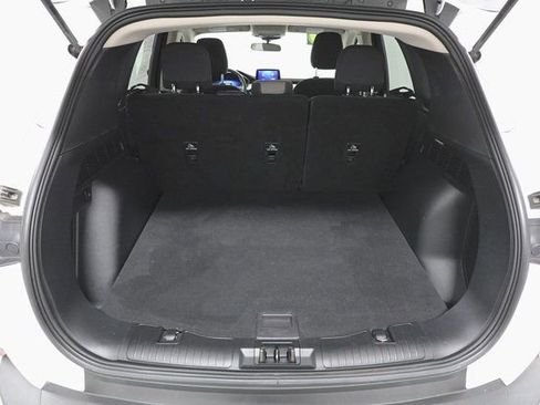 Certified 2020 Ford Escape SE Sport image 25