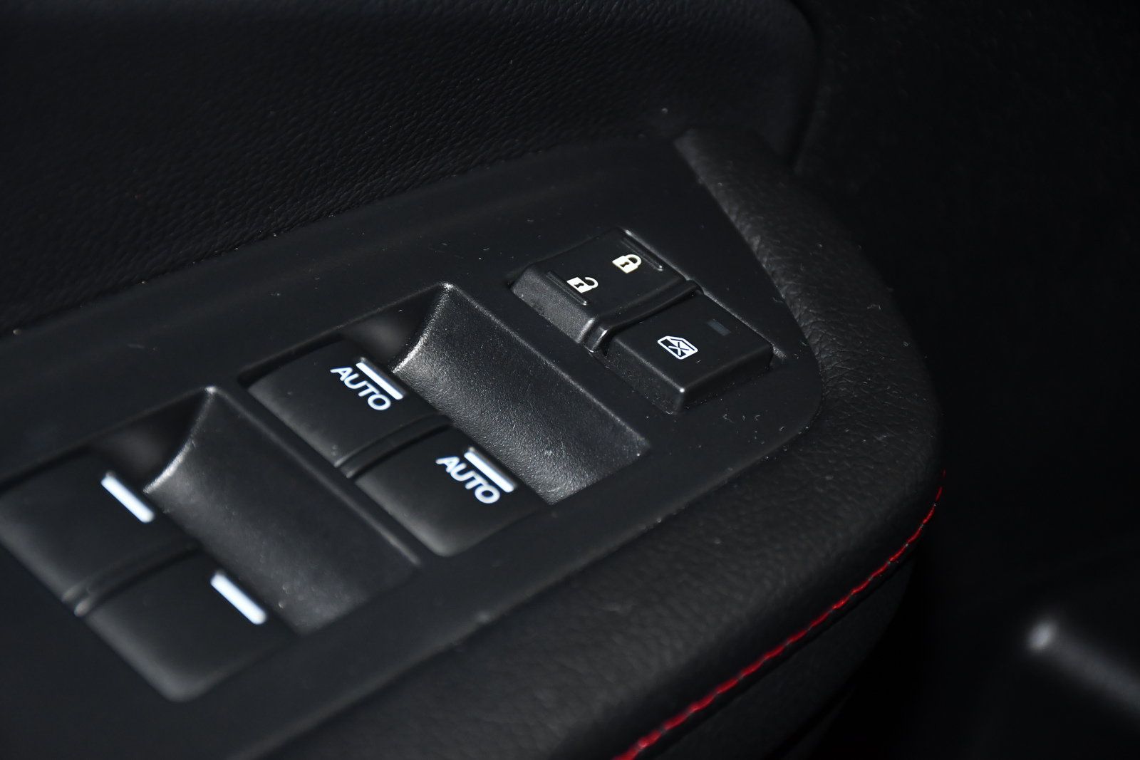Used 2024 Honda Passport Black Edition image 34