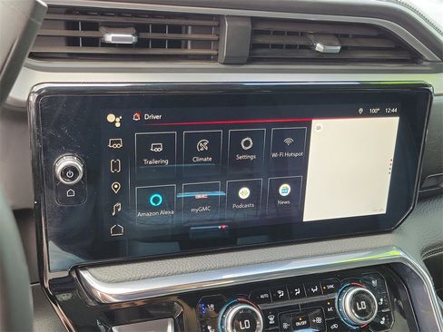 Used 2024 GMC Sierra 2500 Denali w/ Denali Reserve Package image 66