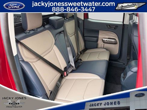 New 2026 Ford Maverick Lariat w/ 4K Tow Package AWD/4WD image 18