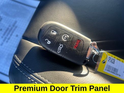 Used 2022 Dodge Durango GT image 30