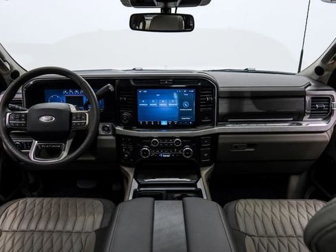 Used 2026 Ford F450 Platinum w/ Platinum Plus Package image 16