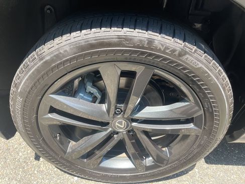 Used 2024 Lexus NX 450h+ AWD w/ Luxury Package image 15