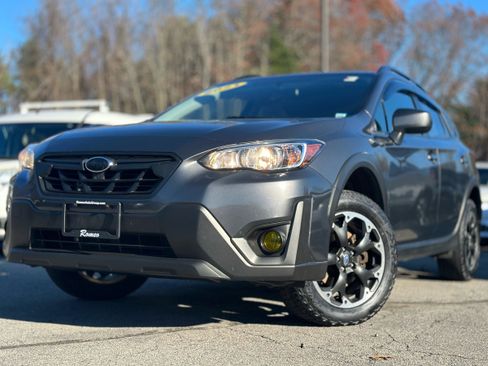 Used 2021 Subaru Crosstrek 2.0i Premium image 1