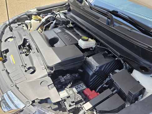 Used 2020 Nissan Pathfinder SV AWD/4WD image 39