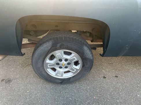 Used 2007 Chevrolet Silverado 1500 LT w/ 1LT Convenience Package image 26