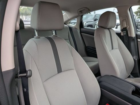 Used 2018 Honda Civic LX image 36