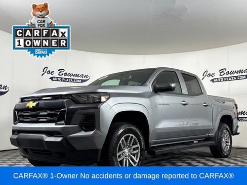 Used 2026 Chevrolet Colorado LT w/ Advanced Trailering Package AWD/4WD image 3