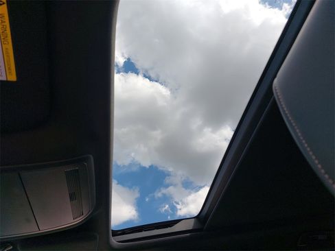 New 2025 MAZDA CX-90 Plug-In Hybrid w/ Premium Plus image 31