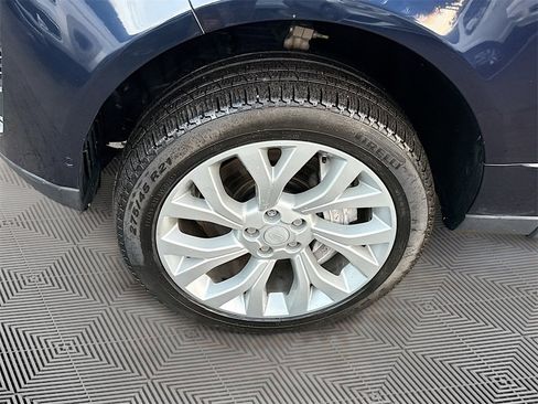 Used 2018 Land Rover Range Rover Supercharged image 35